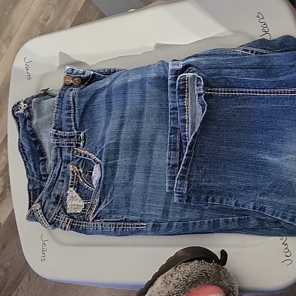 Jeans